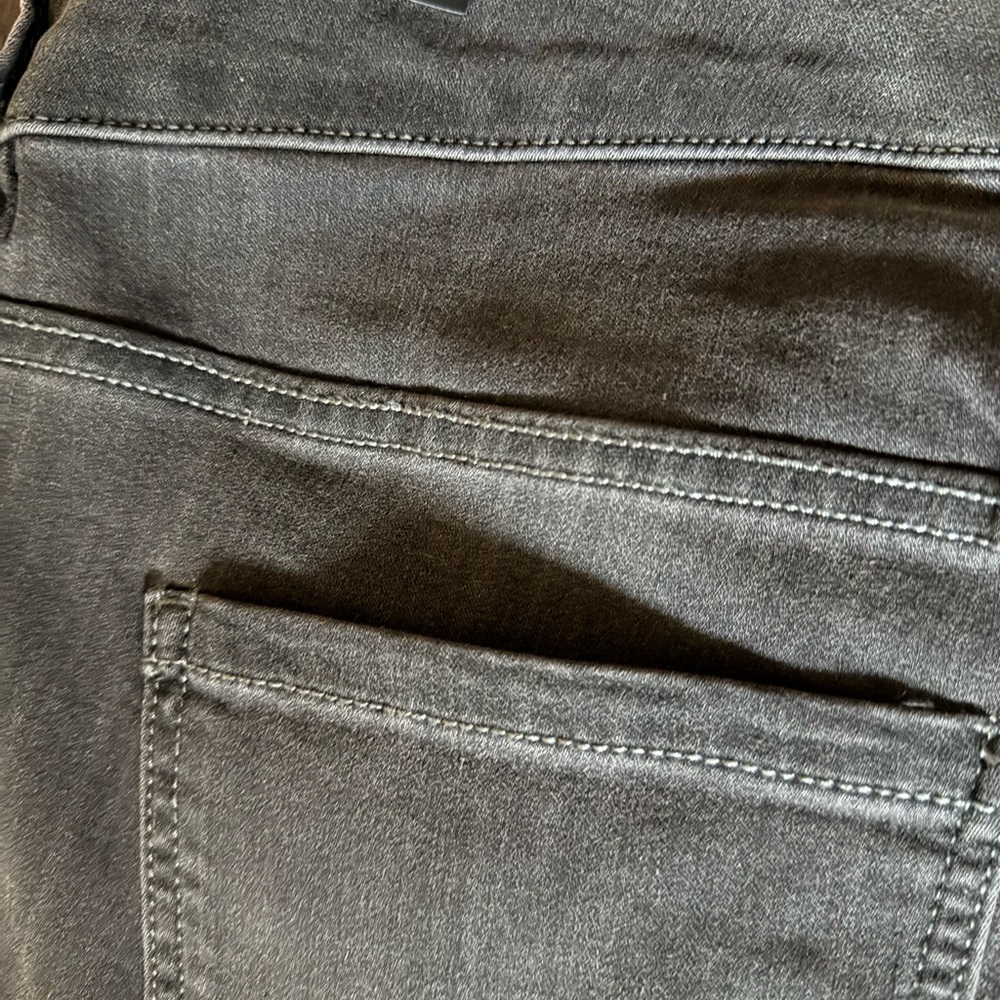 Liverpool Gray Ankle Skinny Plus Size Jeans Size 18W NWT - Picture 10 of 10